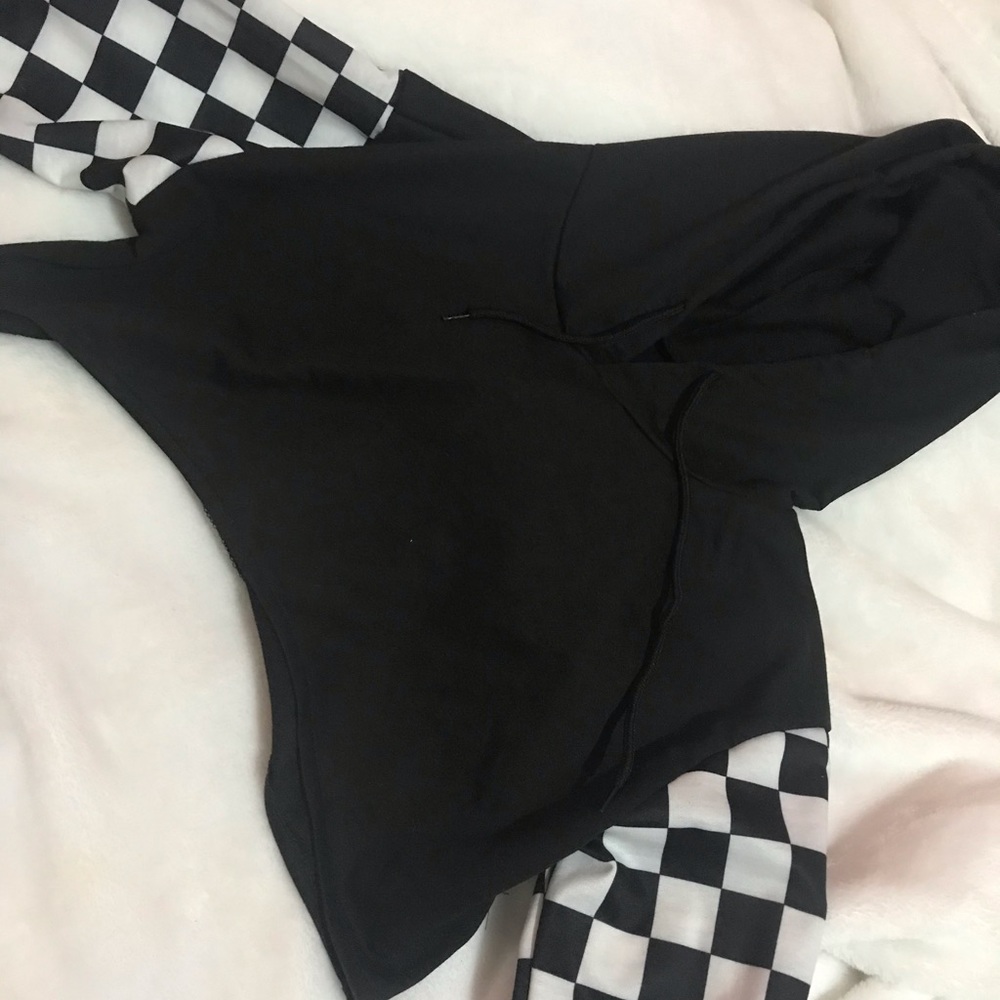 Very crop top hoodie